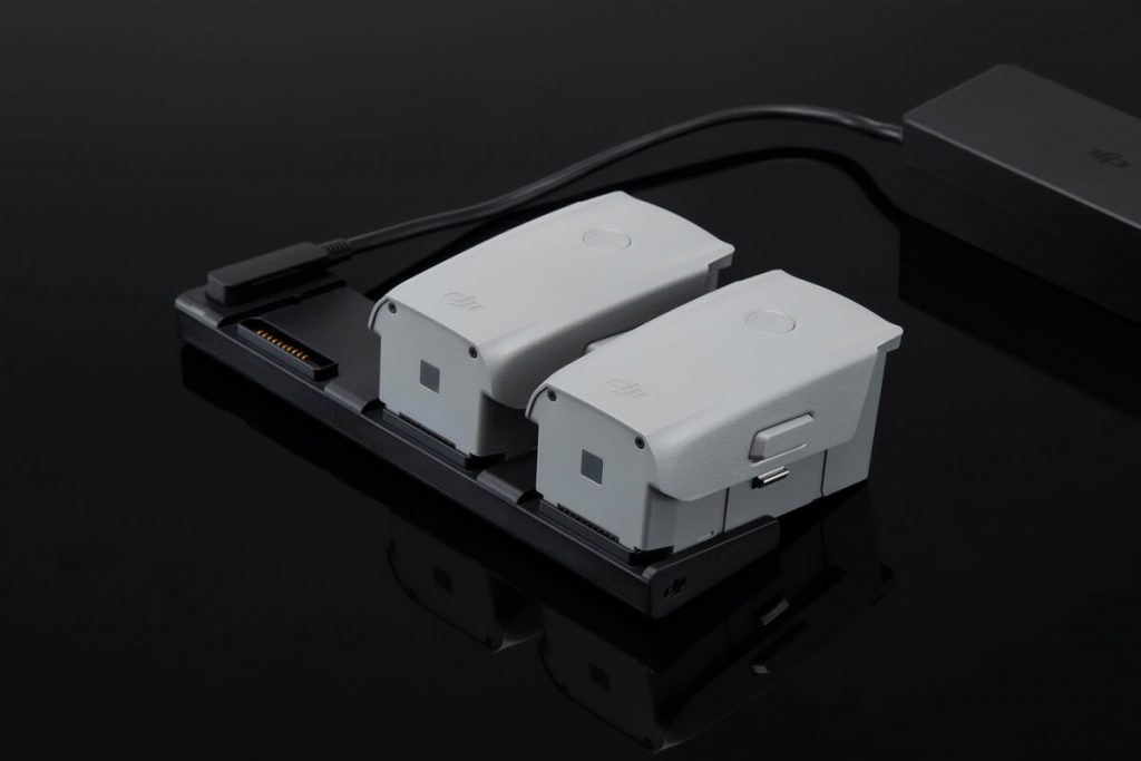 Mavic Air 2 Charging hub gallery img3