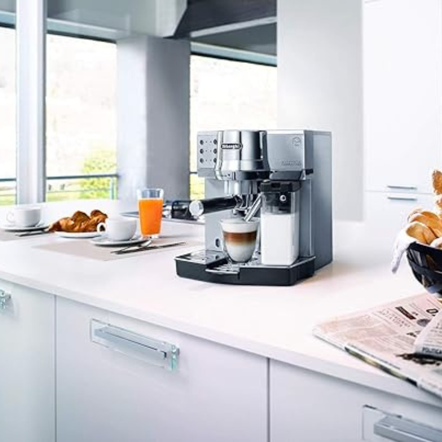 DELONGHI EC 850.M Pump Espresso & Cappuccino Machine