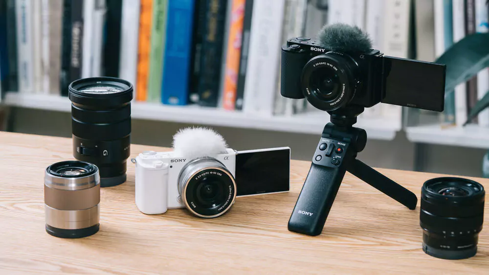 Sony ZV-E10 Mirrorless Camera with 16-50mm Lens and Content Creator Kit (Black)