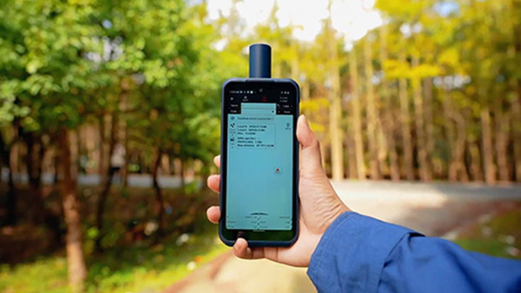 CHCNAV LT60H Rugged Smartphone with GNSS RTK Positioning