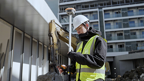 CHCNAV i73+ Compact GNSS Receiver