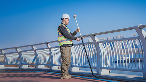 CHCNAV i76 Palm-Sized GNSS with Visual Positioning