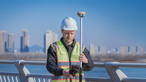 CHCNAV i76 Palm-Sized GNSS with Visual Positioning