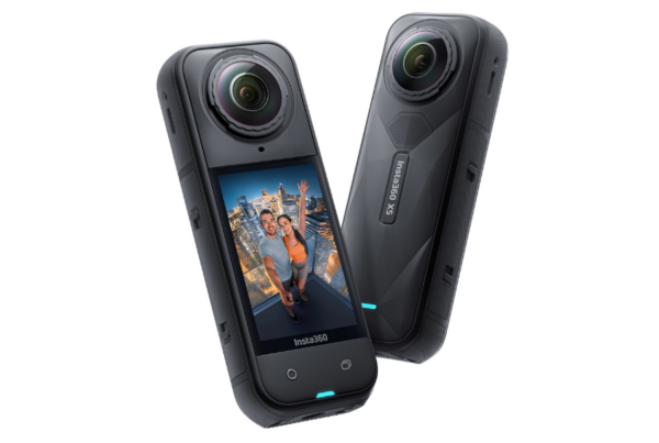 Insta360 X5