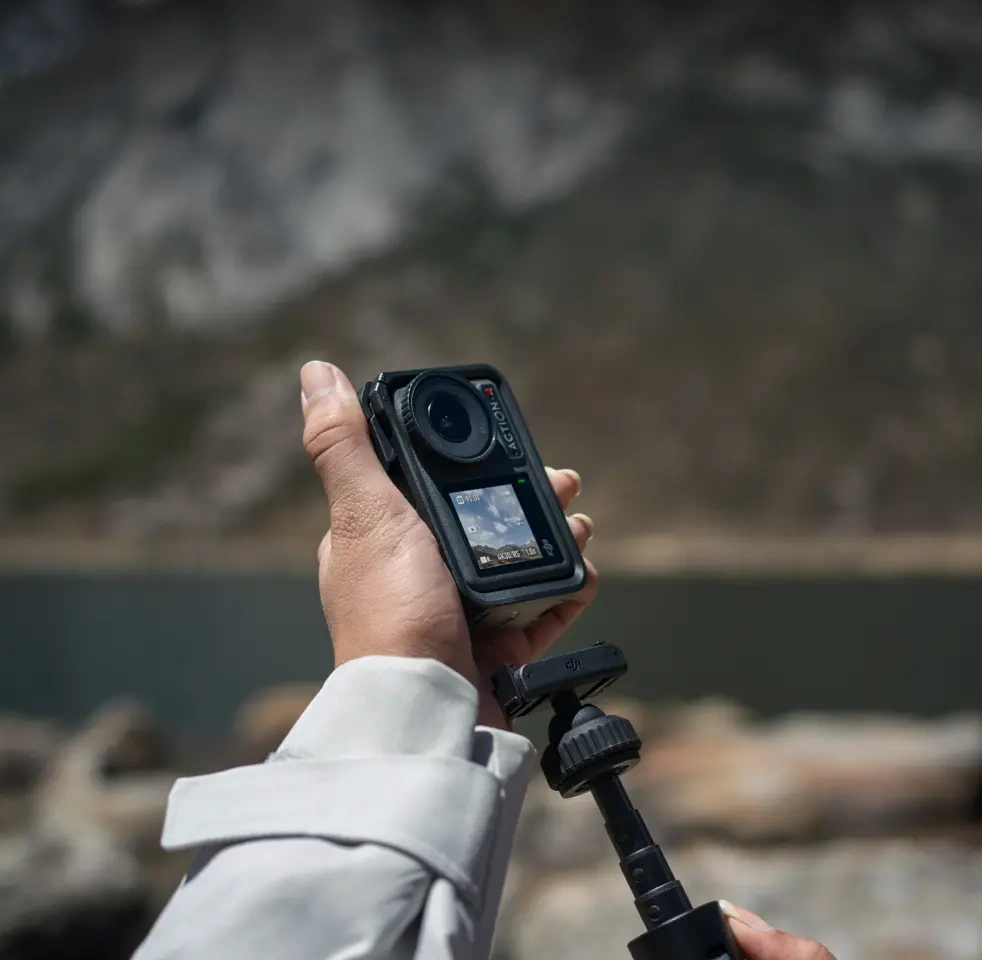 DJI Osmo Action 4 Adventure Combo