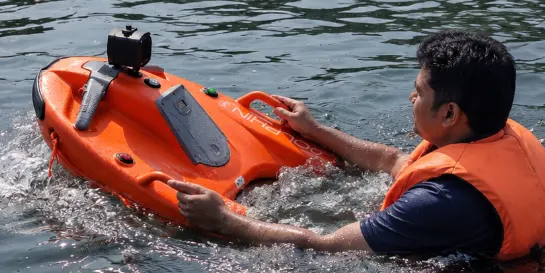 Dolphin 3 Water Rescue Robot _a