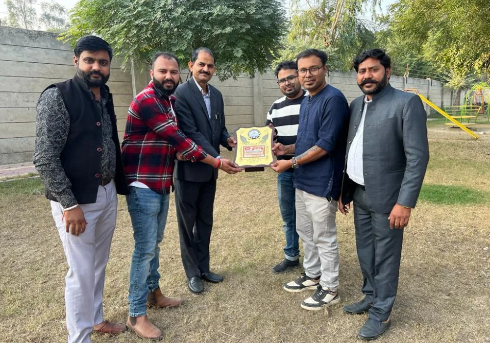 Partner recognition &middot; award handover