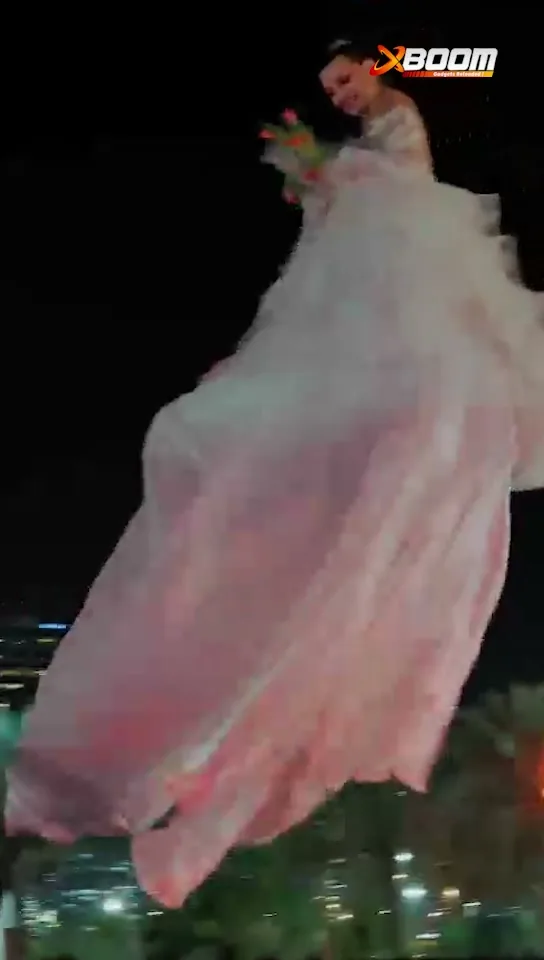The flying dress.
